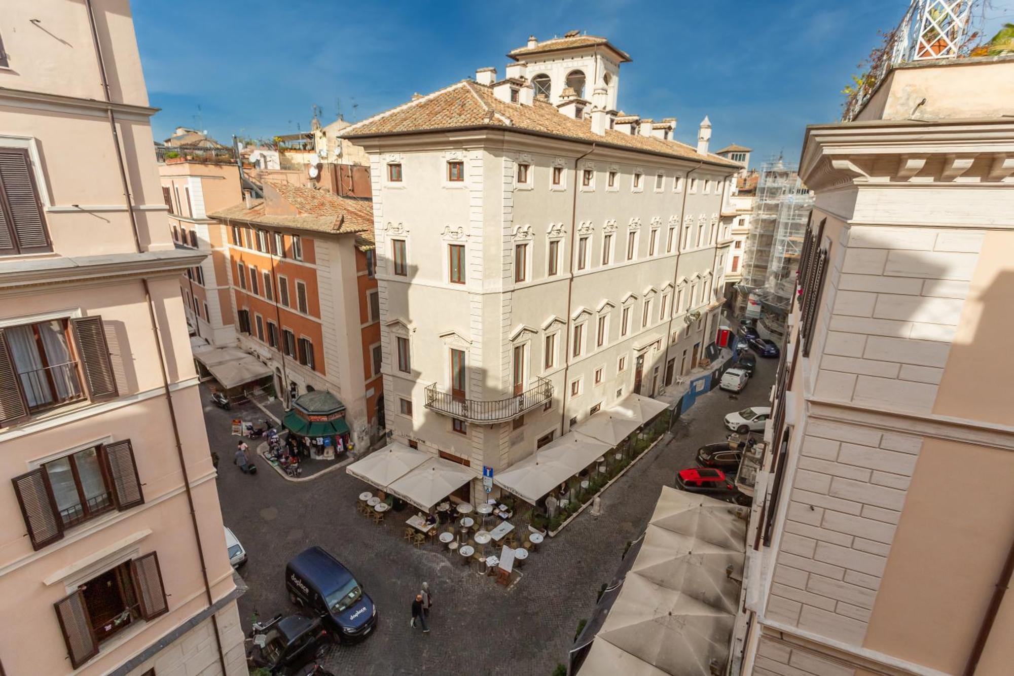 Daplace - La Mongolfiera In Navona 3*